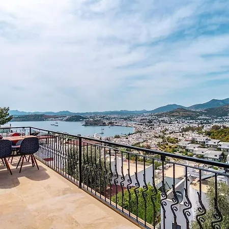 فيلة 3br Duplex Close To Center