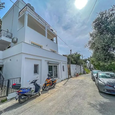וילה 3br Duplex Close To Center *